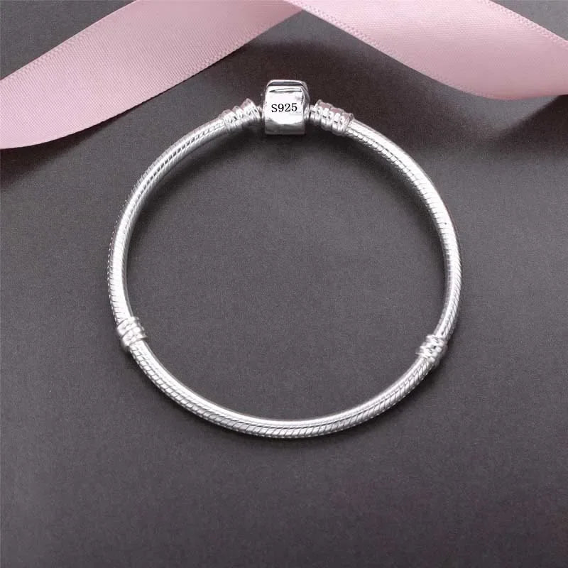 Smooth Charm Snake Bracelet