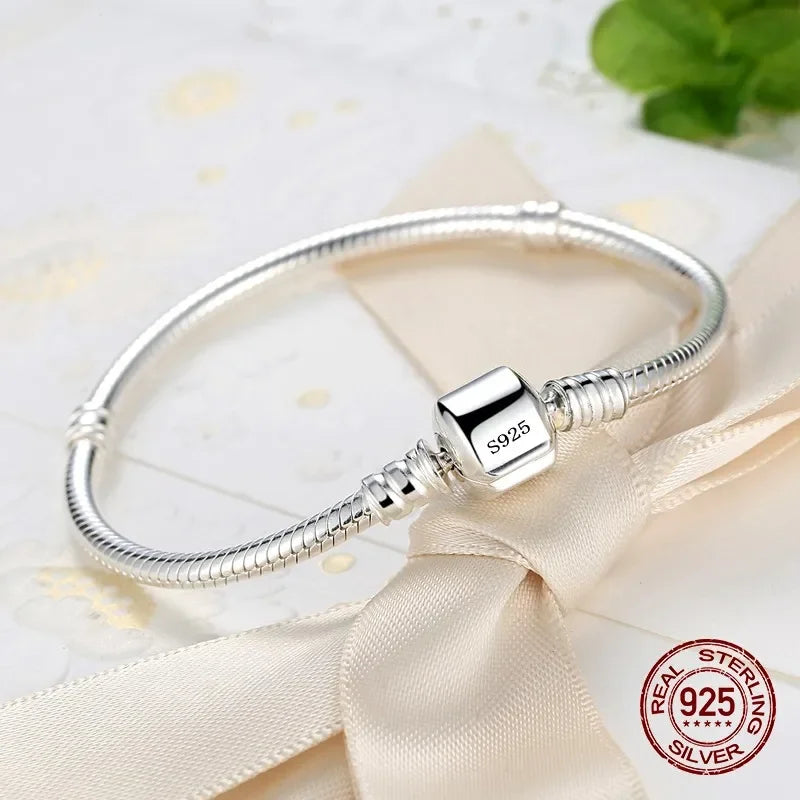 Smooth Charm Snake Bracelet