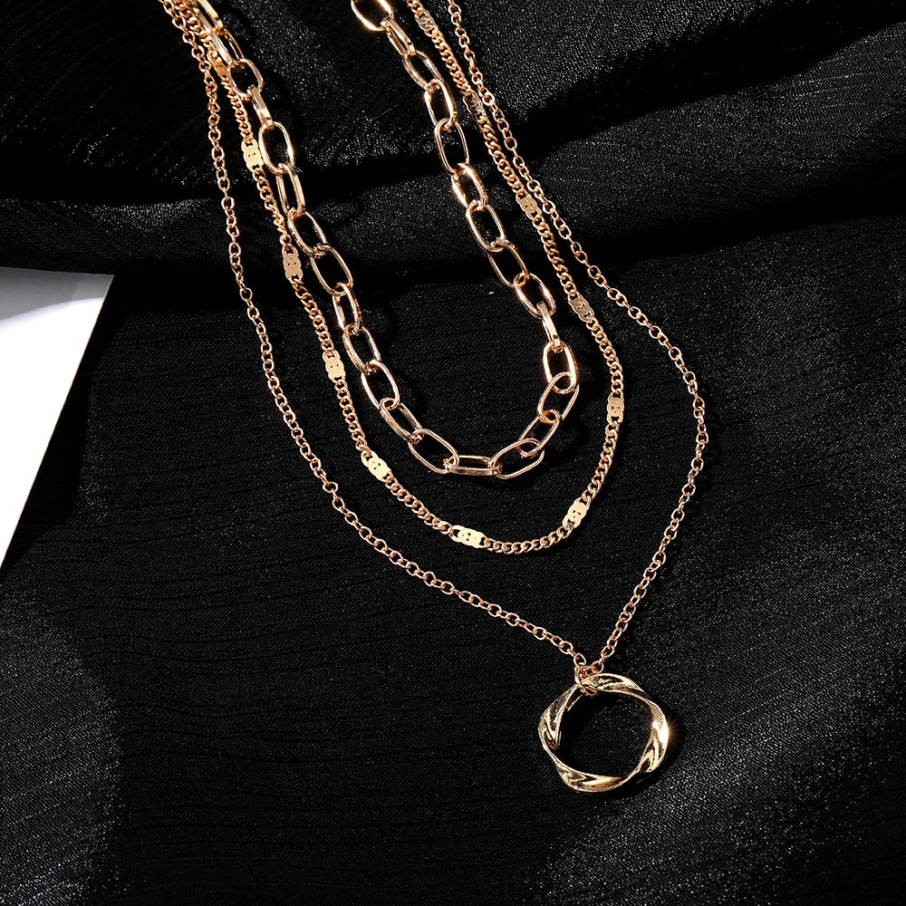 GoldenAura – Layered Circle Necklace