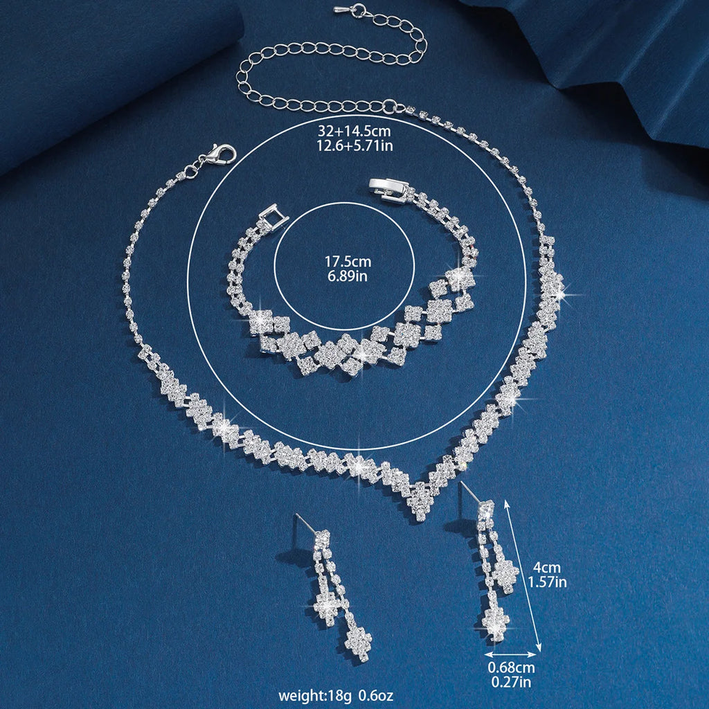 Moonlit Elegance – Necklace, Earrings & Bracelet Set