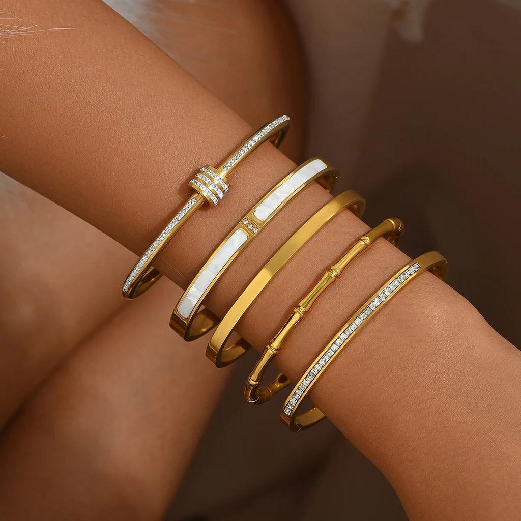 Lucky Clover Chic Bracelet