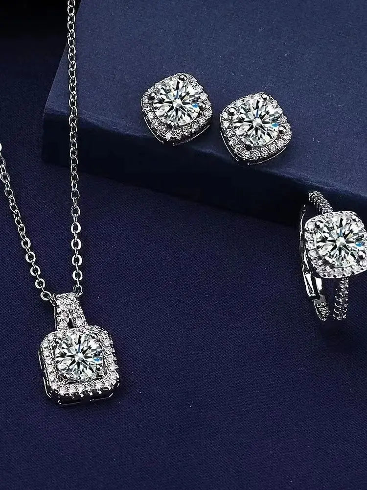 “LumièreCube – Elegant 3-Piece Jewelry Set”