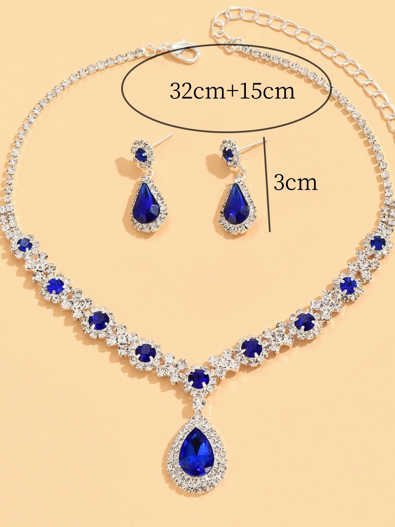 Crystal Elegance – 3-Piece Necklace & Earrings Set