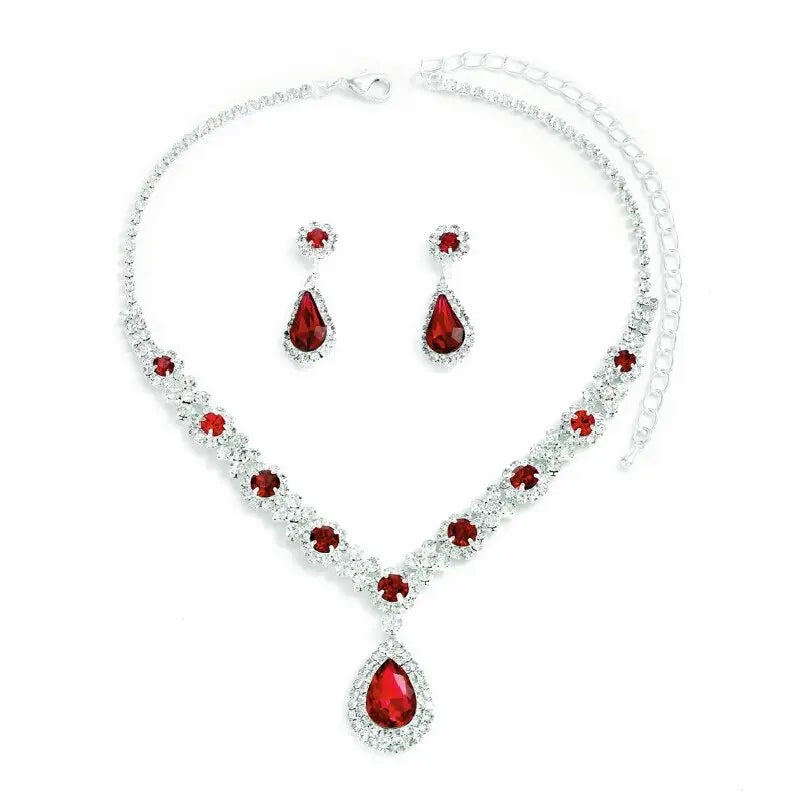 Crystal Elegance – 3-Piece Necklace & Earrings Set