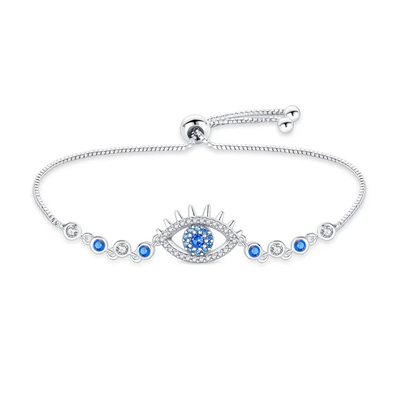 Moonlit Charm – Elegant Silver Bracelet