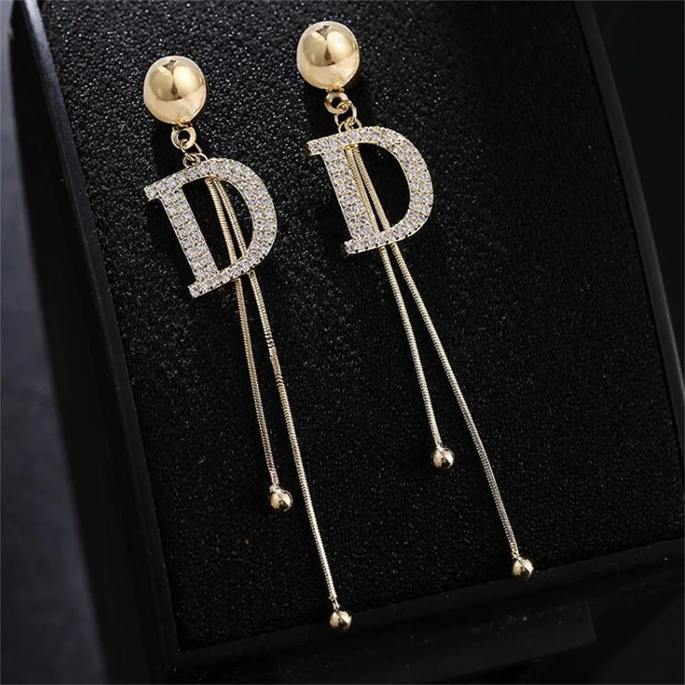Radiant D – Chic Crystal Tassel Earrings