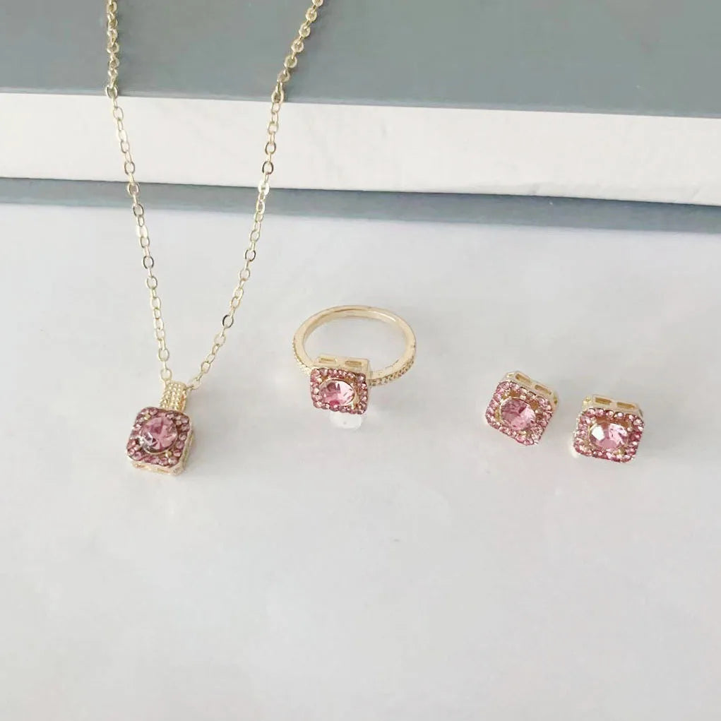 “LumièreCube – Elegant 3-Piece Jewelry Set”