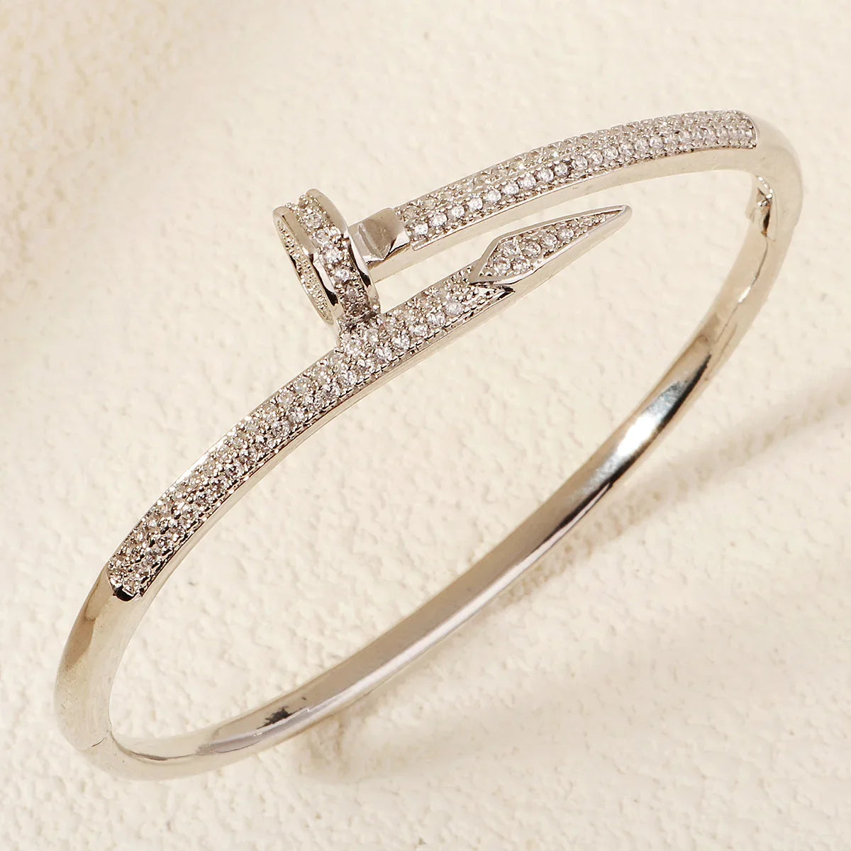 Twinkle Screw – Zircon Fashion Bracelet