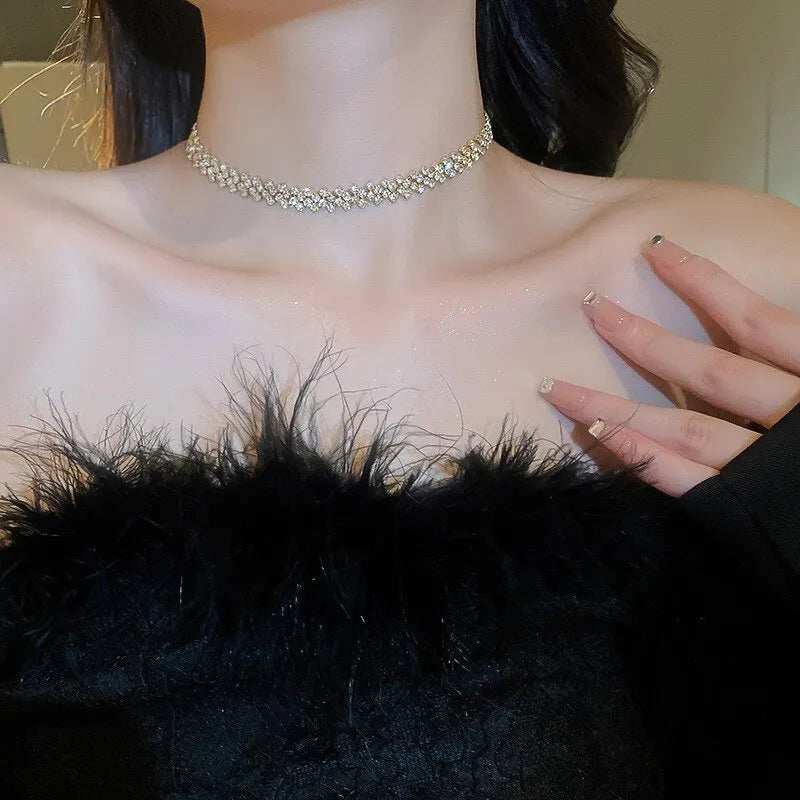 Luxe Gleam – Rhinestone Choker Necklace