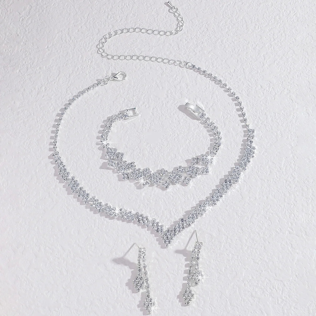 Moonlit Elegance – Necklace, Earrings & Bracelet Set